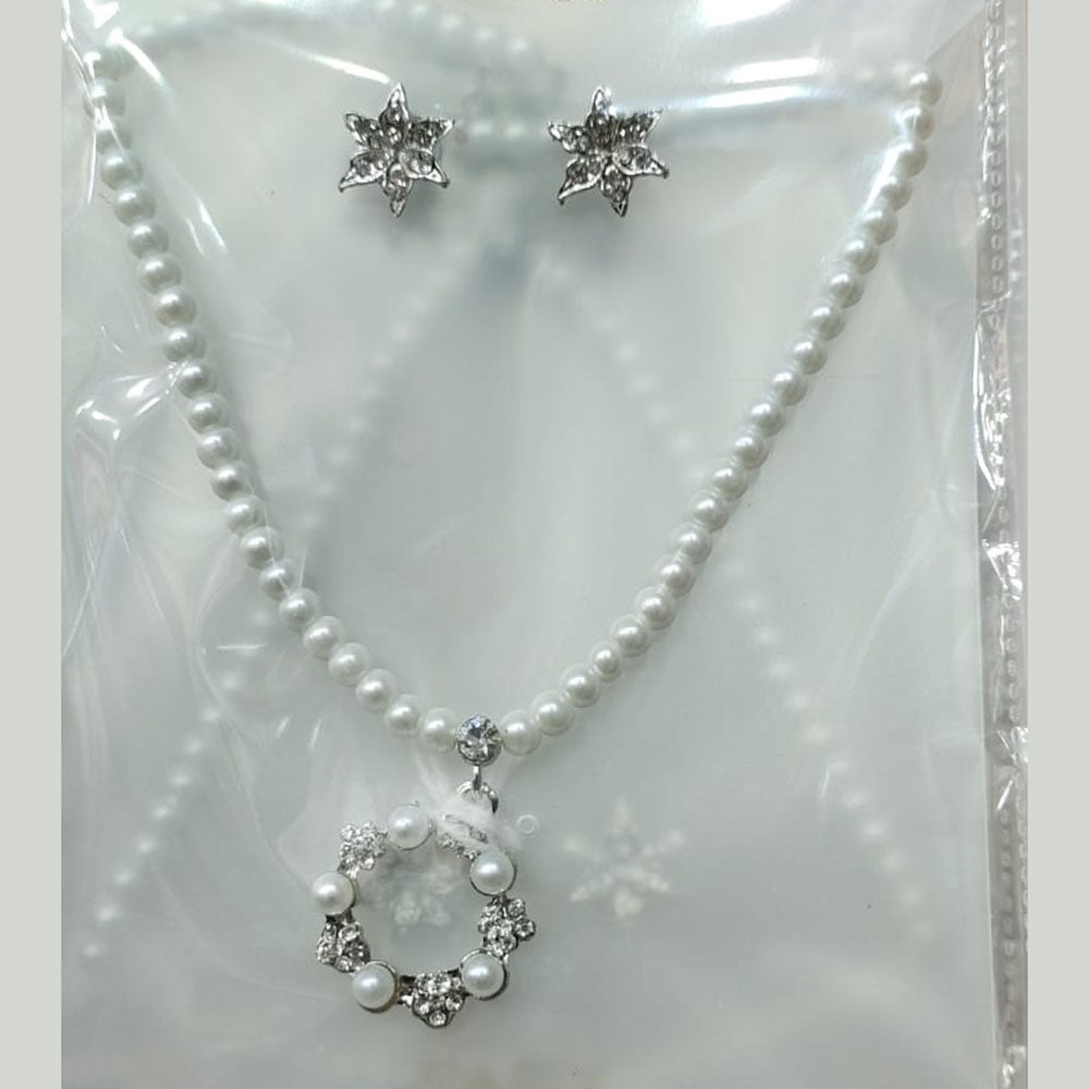 Pearl outlet Pendanr Top