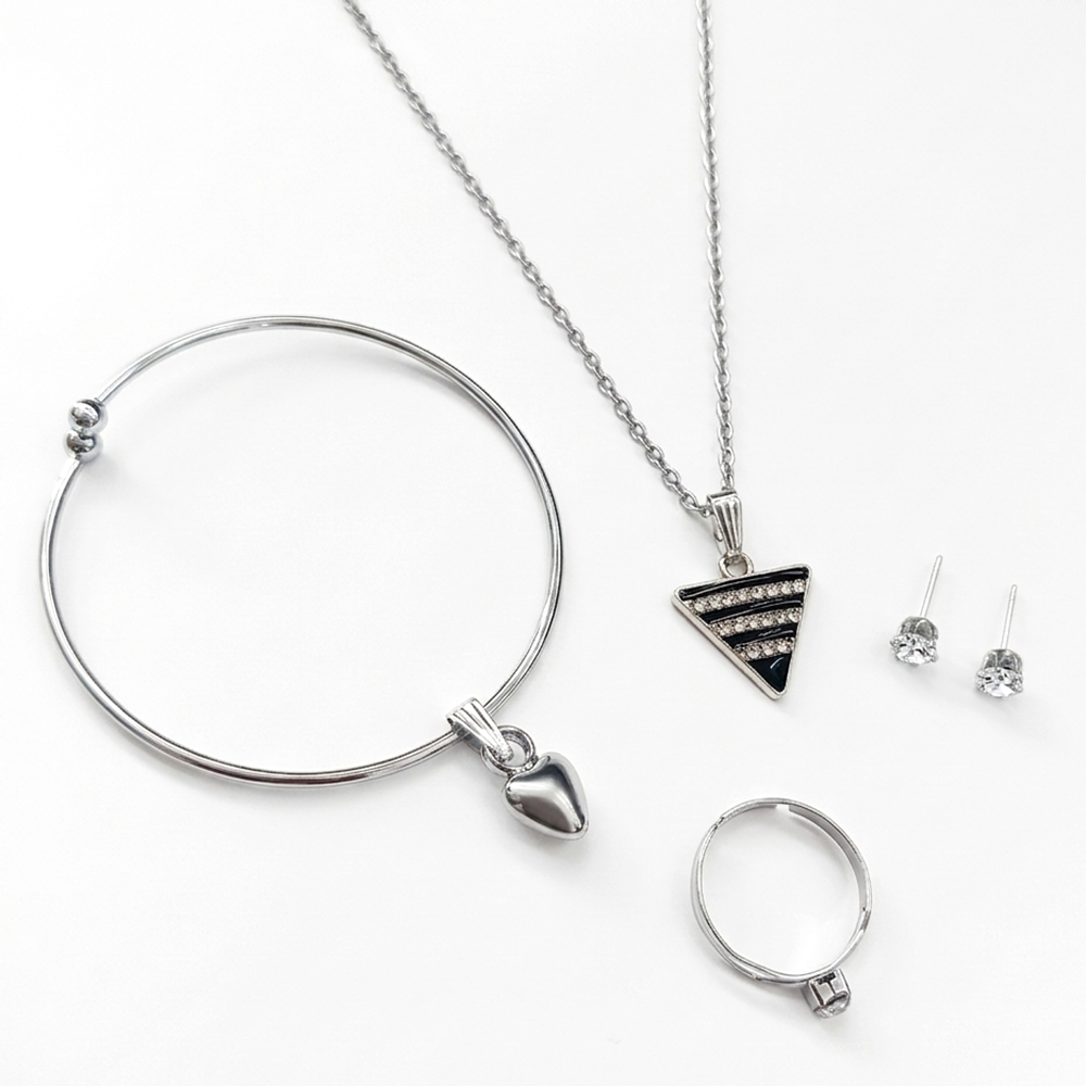 Urthn Silver Plated Chain Pendant Earrings Rings And Bracelet Jewellery Combo Set (Pack of 6)