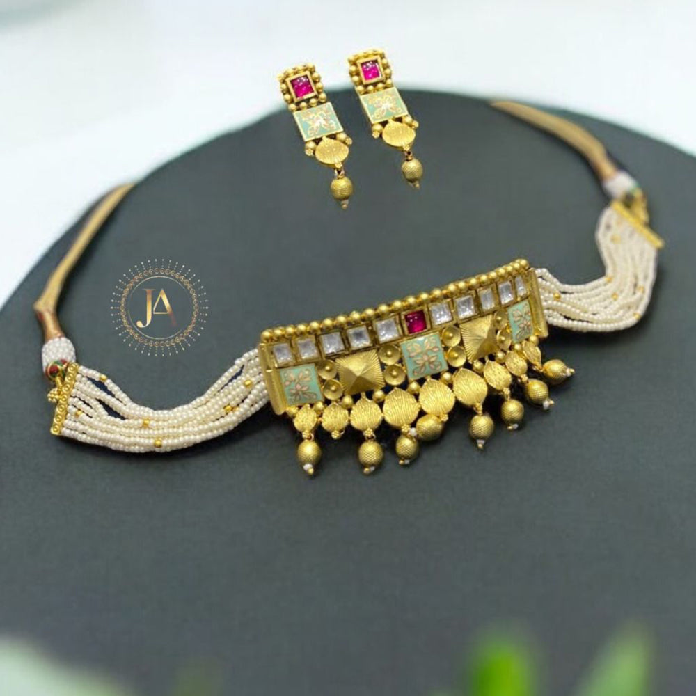 Neetu Art Gold Plated Pota Stone And Beads Choker Necklace Set