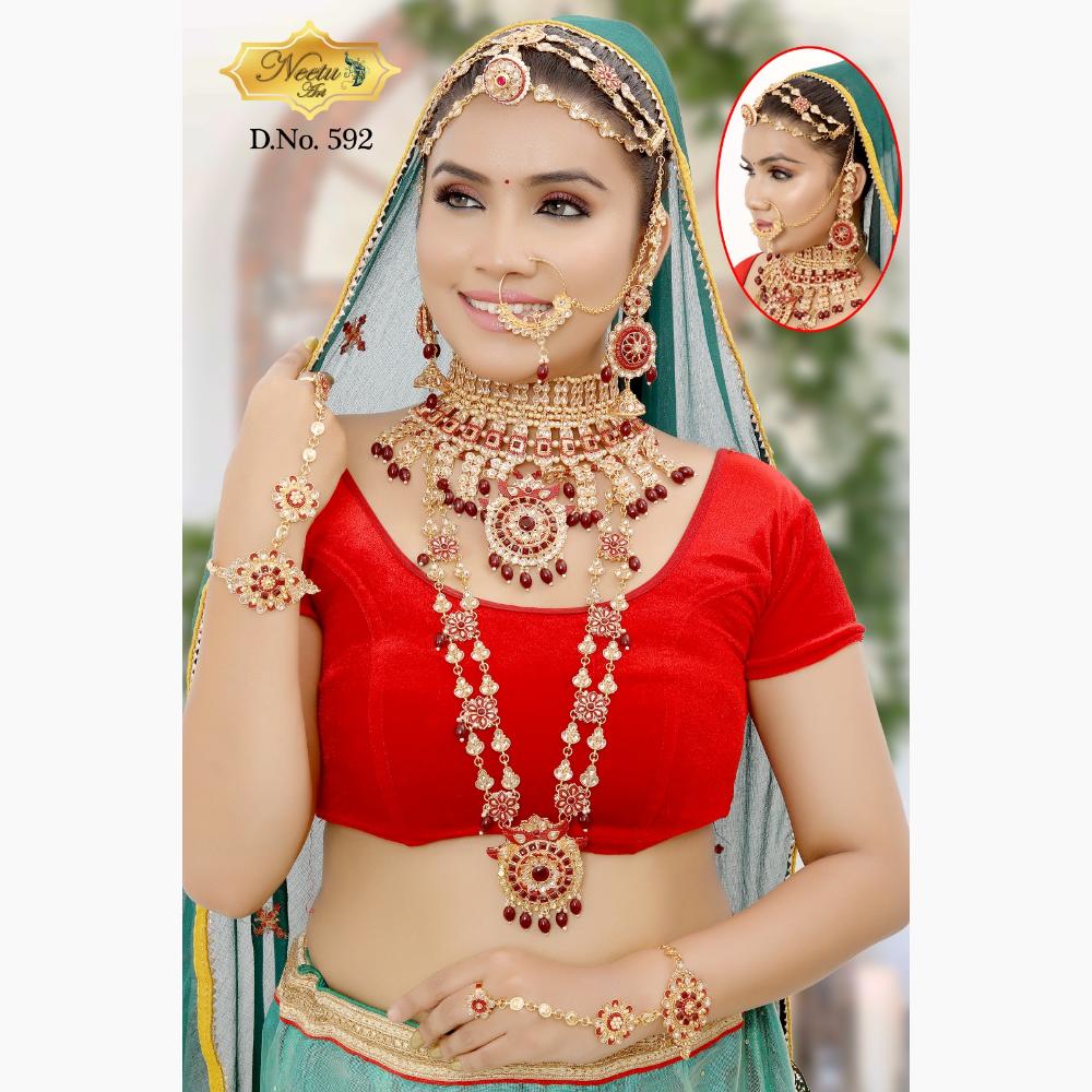 Neetu Art Gold Plated Crystal Stone And Beads Bridal Set