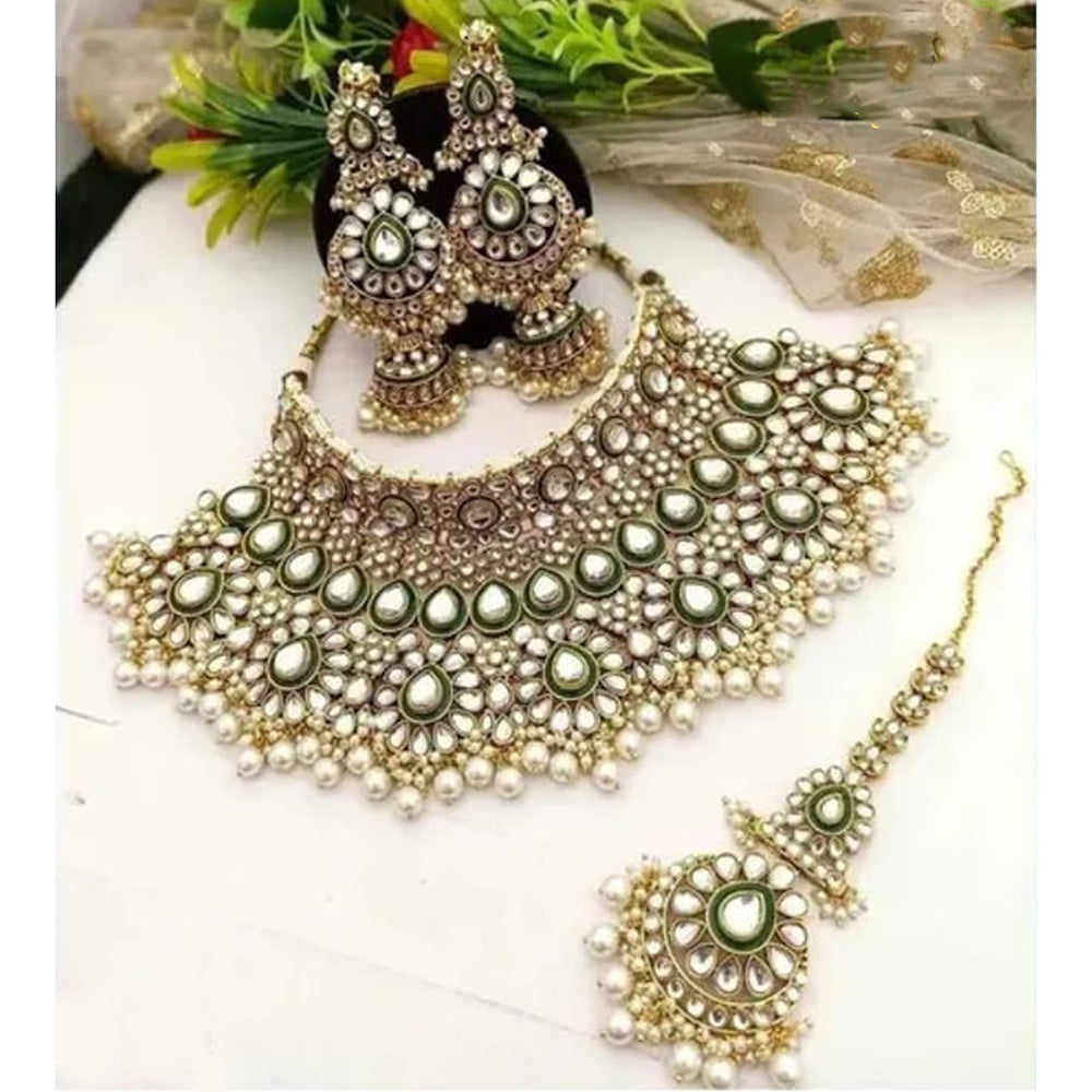 Neetu Art Premium Kundan Stone And Meenakari Choker Necklace Set