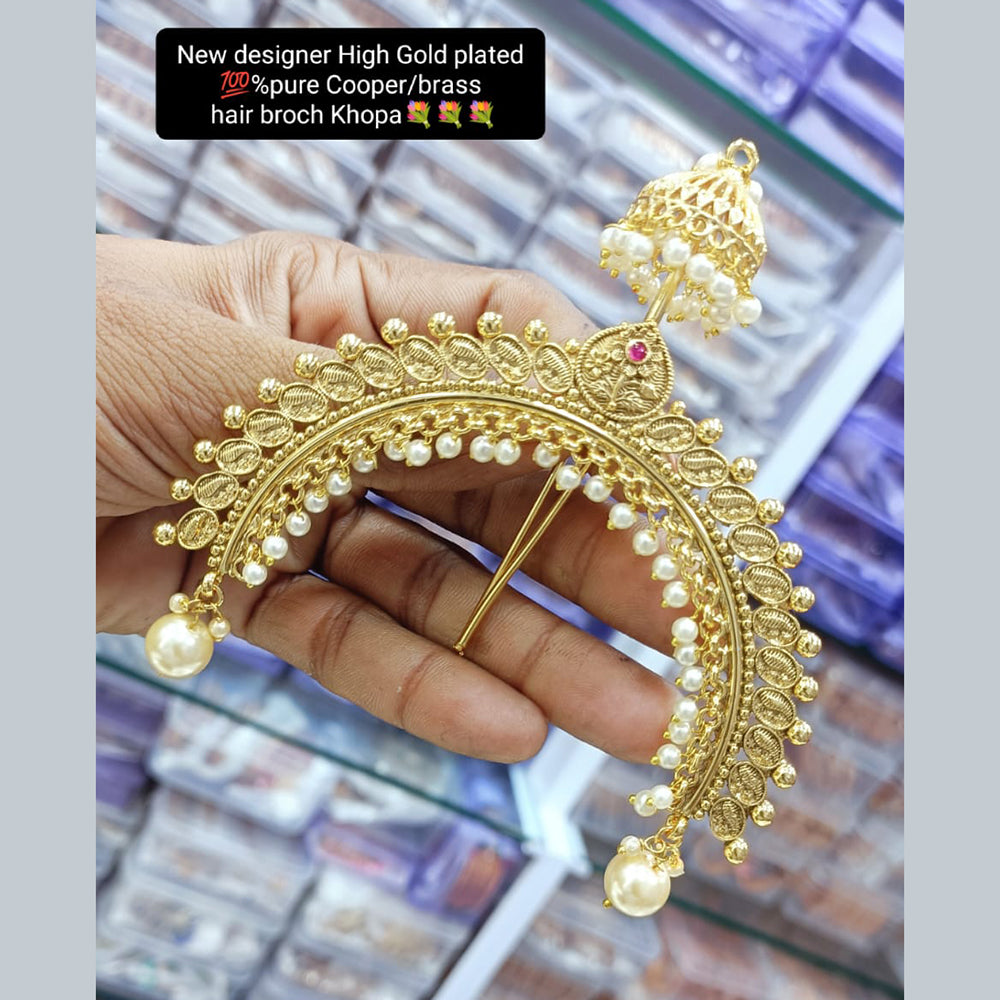 Gold hair shop brooch