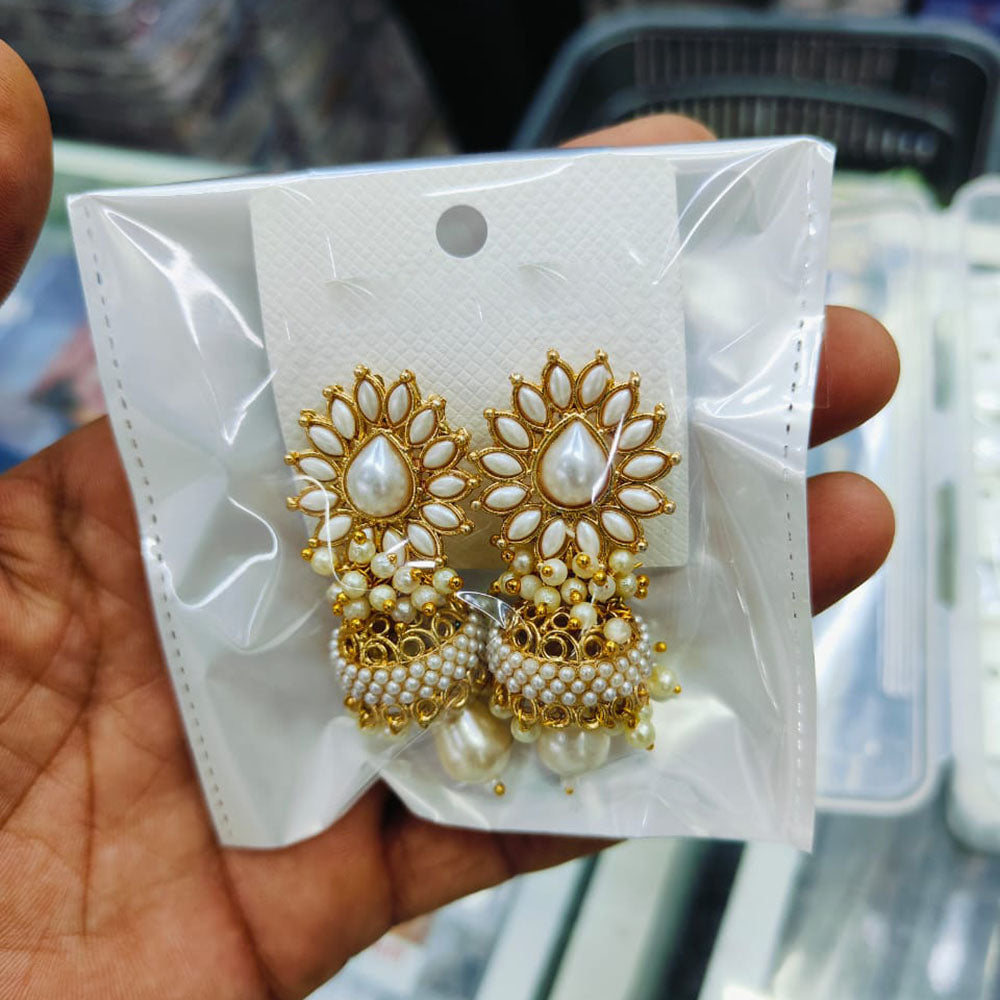 Manisha Jewellery Gold Plated Crystal Stone And Pearls Jhumki Earrings