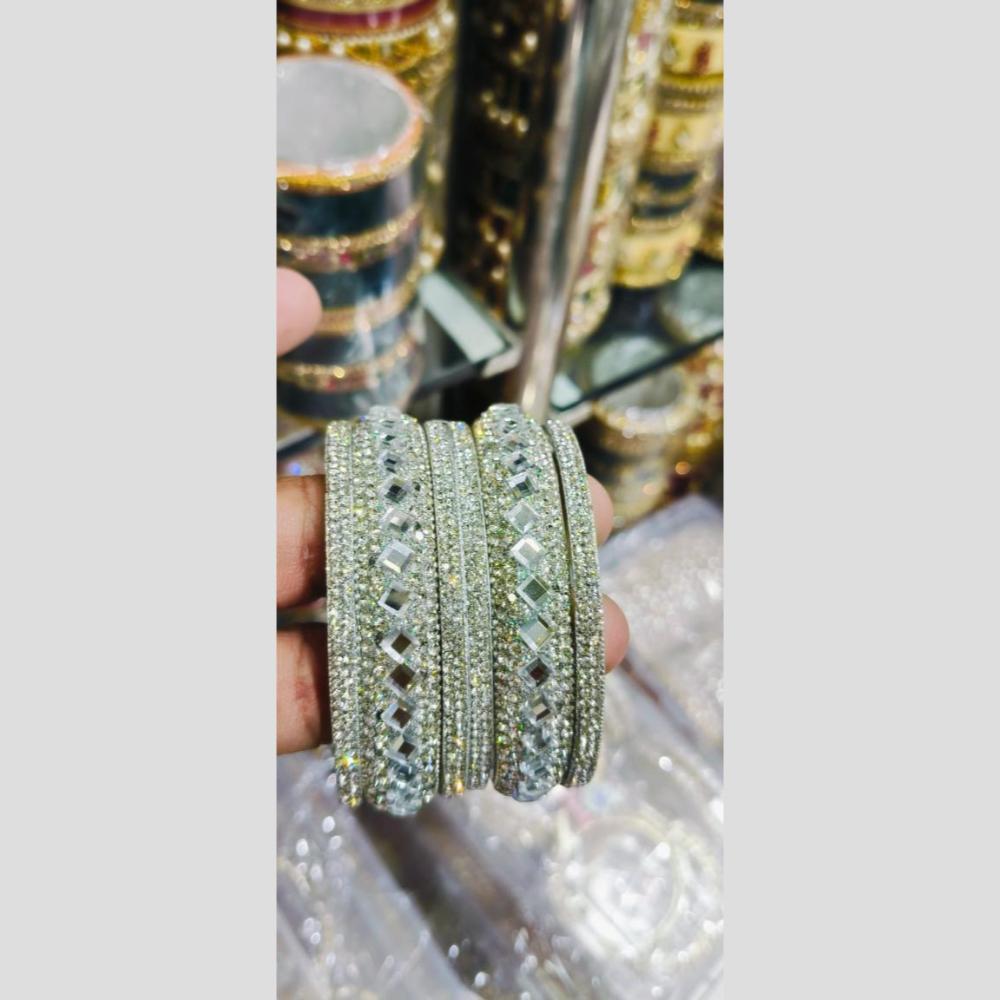 Manisha Jewellery Crystal Stone Bangles Set