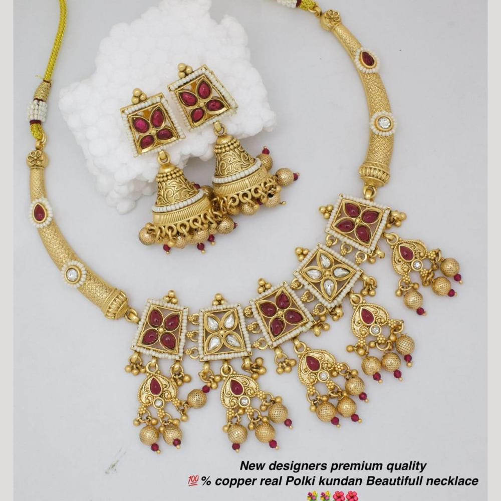 Manisha Jewellery Gold Plated Pota Stone And Ghungroo Necklace Set