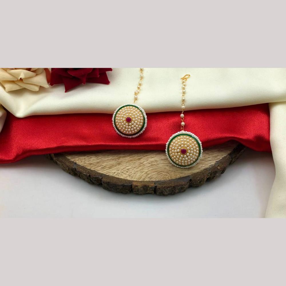 Manisha Jewellery Gold Plated Pota Stone Maangtikka