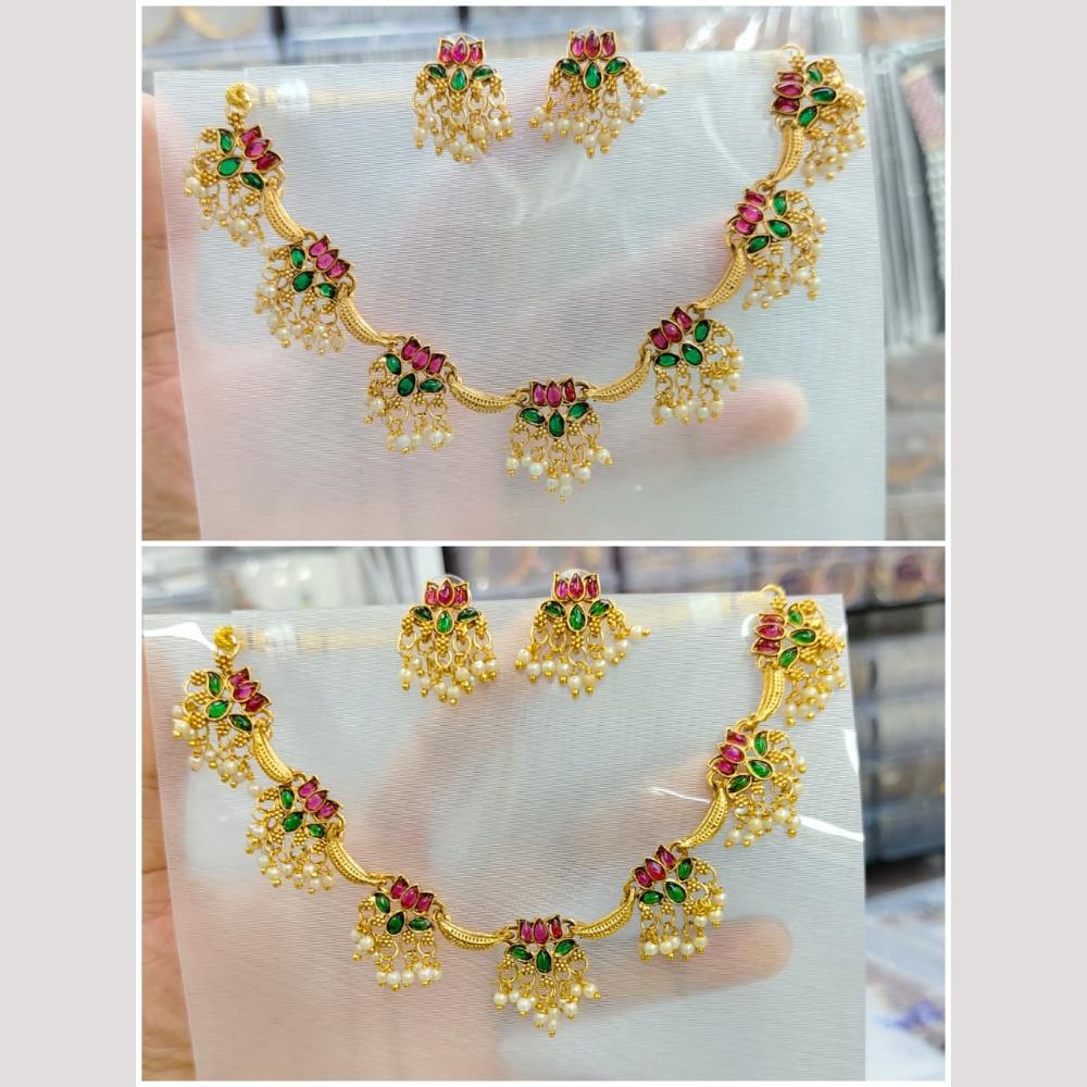 Manisha Jewellery Gold Plated Pota Stone And Pearl Necklace Set