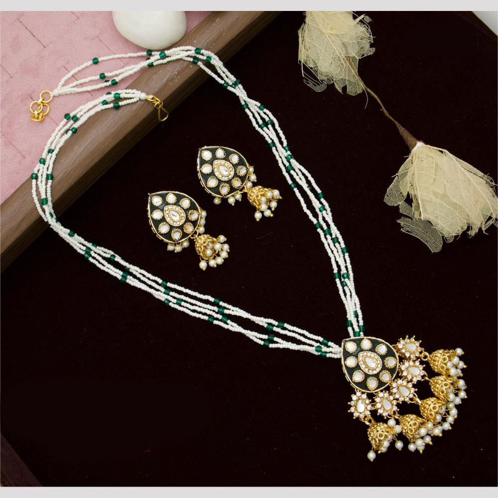 Manisha Jewellery Royal Charm Kundan and Pearl Necklace Set