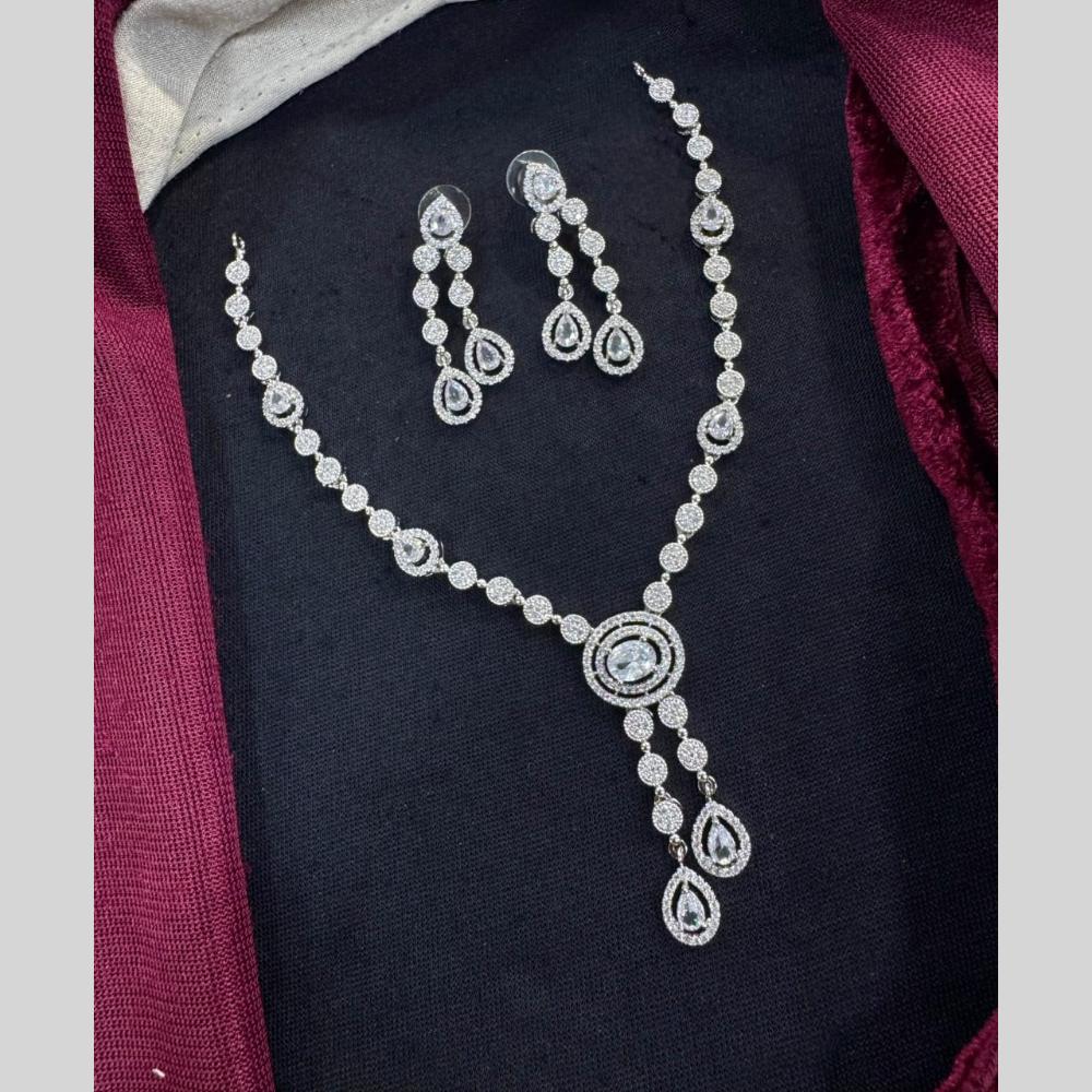 Manisha Jewellery Trend Edition Austrian And Crystal Fusion Necklace Set