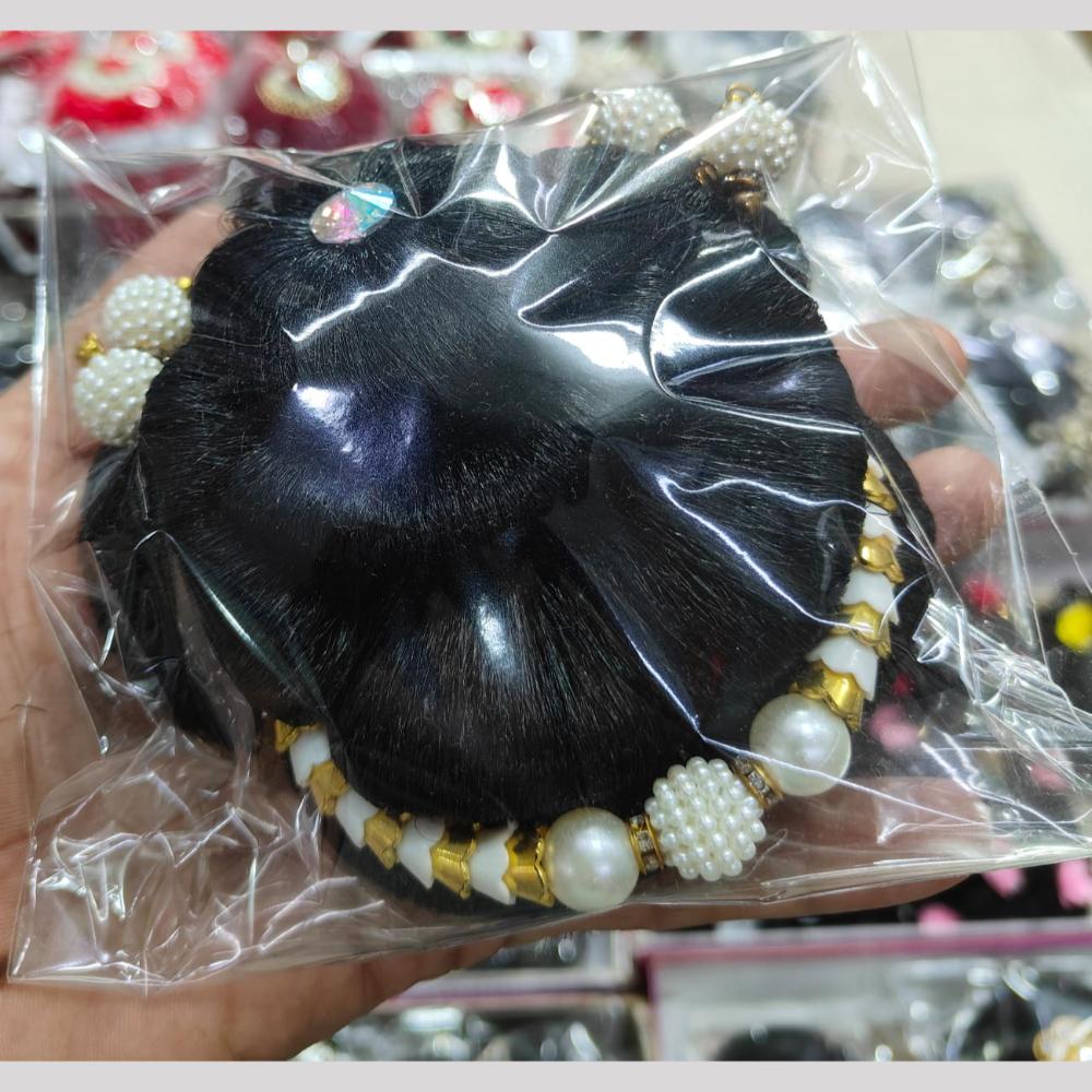 Manisha Jewellery Stylish Hair Bun Easy To Wear Juda With Classic Pearl Work
