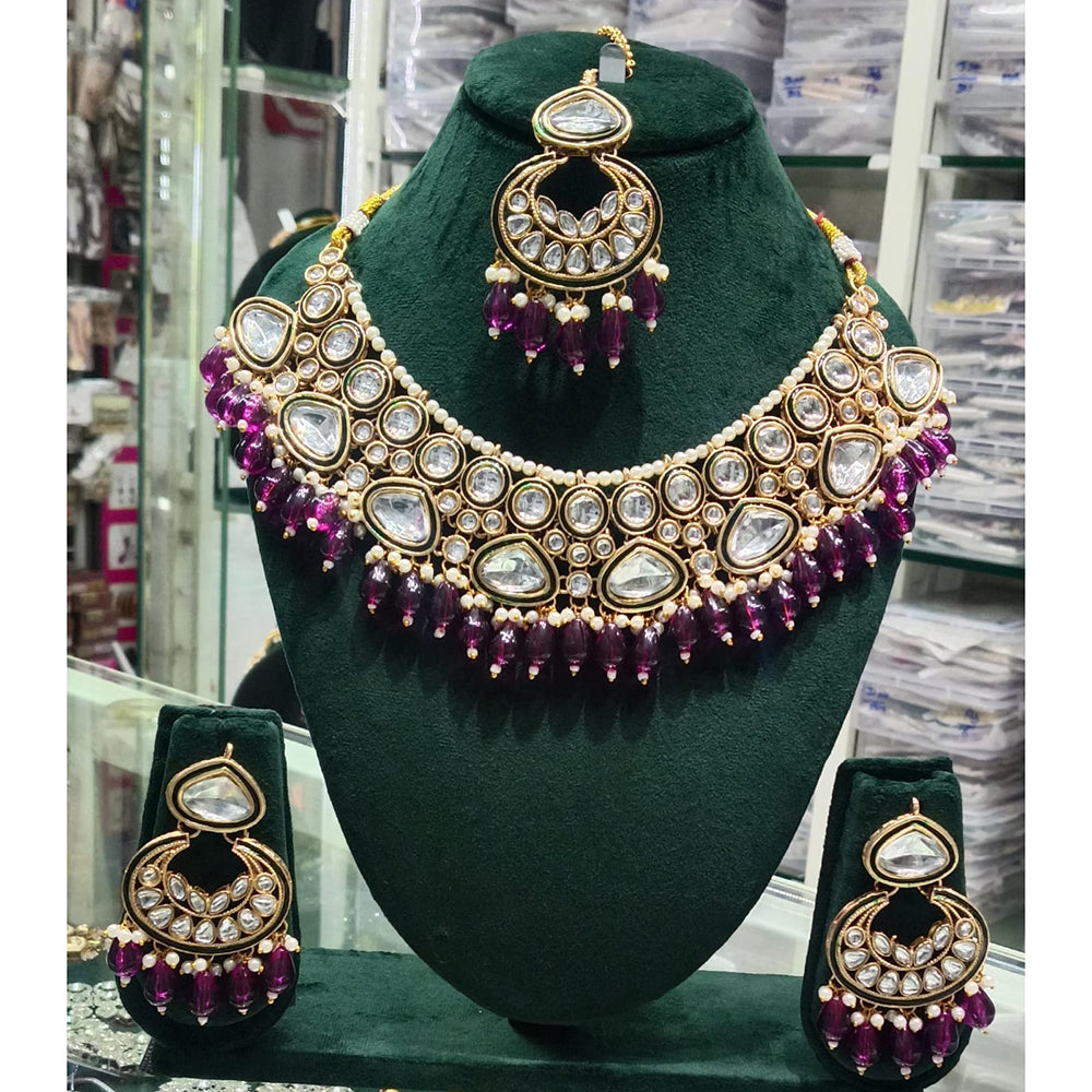 Manisha Jewellery Regal Aura Kundan Stone And Pearl Necklace Set