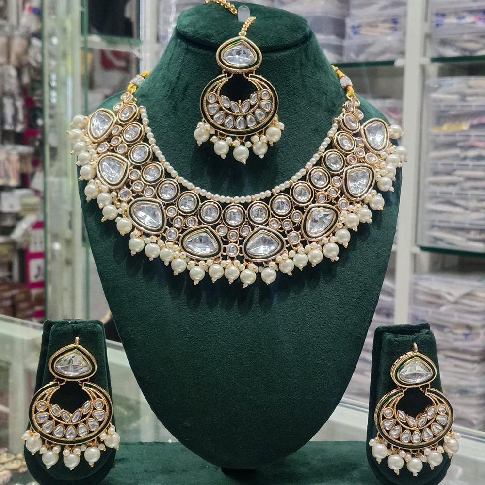 Manisha Jewellery Regal Aura Kundan Stone And Pearl Necklace Set