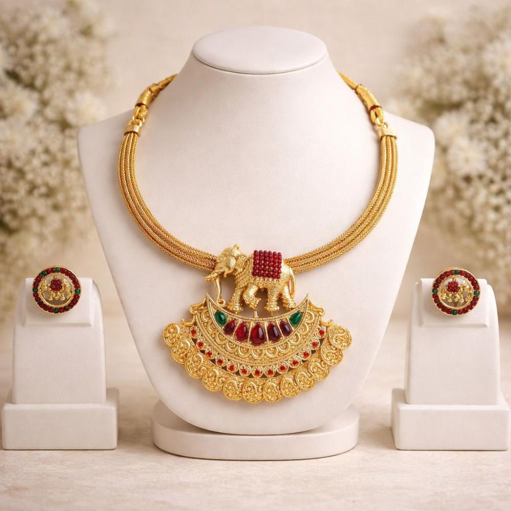 Manisha Jewellery Trendy Pota Stone Necklace Set