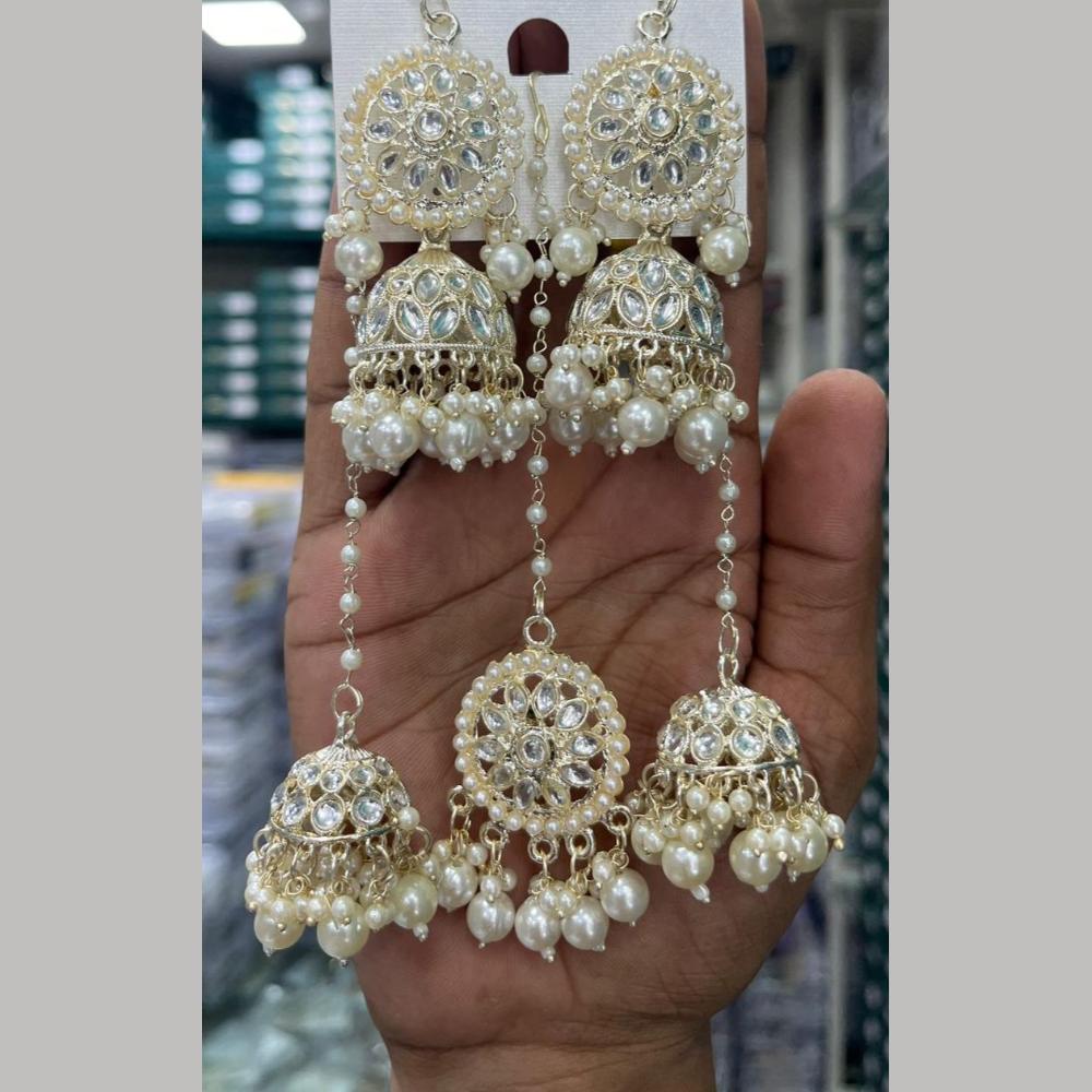 Manisha Jewellery Grand Kundan Stone And Beads Jhumki Earrings With Maangtikka