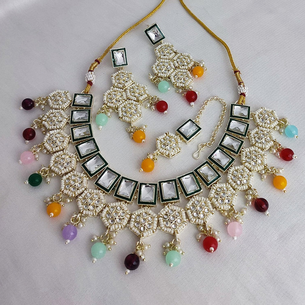 Lucentarts Jewellery Gold Plated Kundan And Beads Necklace Set