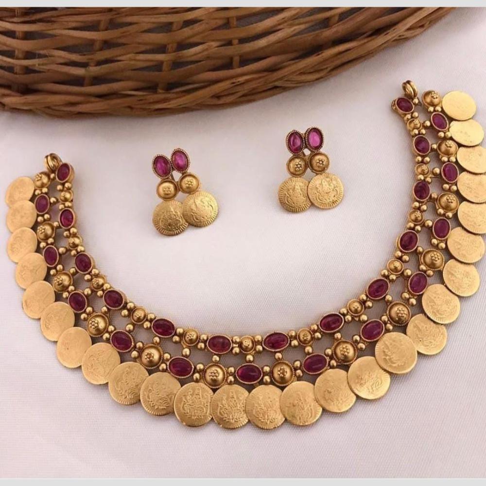 Lucentarts Jewellery Gold Plated Pota Stone Temple Choker Necklace Set