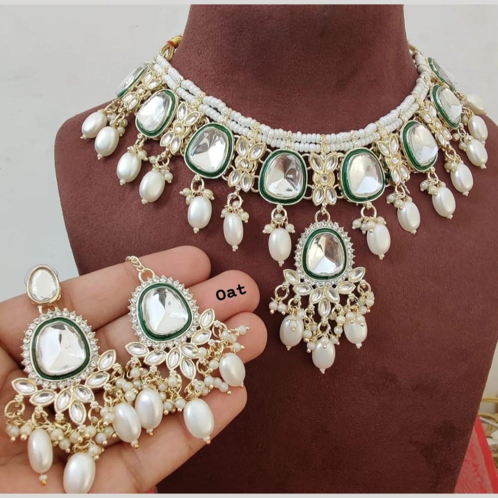 Lucentarts Jewellery Gold Plated Kundan Stone Beads And Pearls Necklace Set