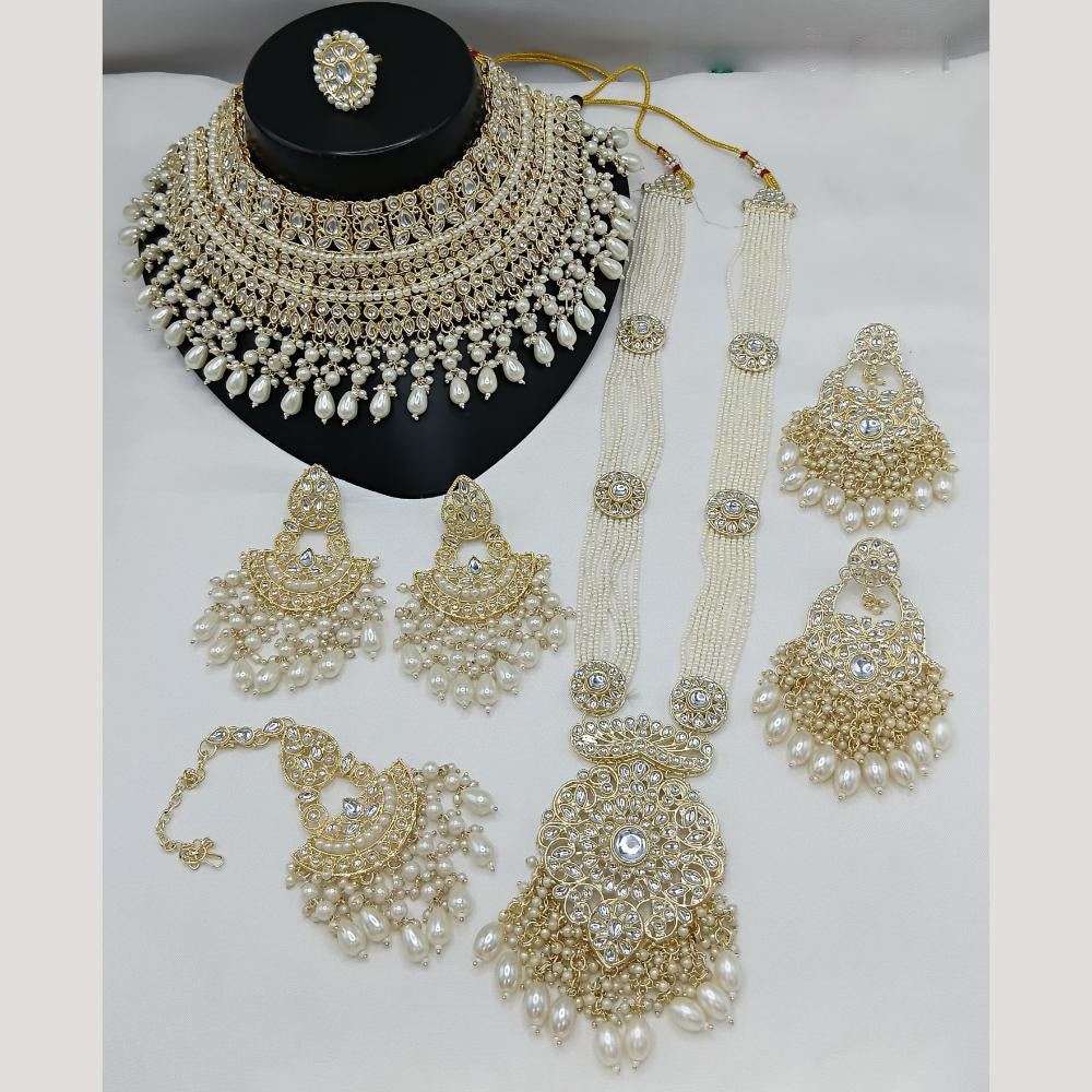 Lucentarts Jewellery Kundan Stone And Meenakari Semi Bridal Necklace Set