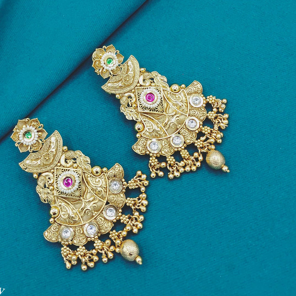 Lucentarts Jewellery Designer Pota Stone Detailing And Pearl Dangler Earrings