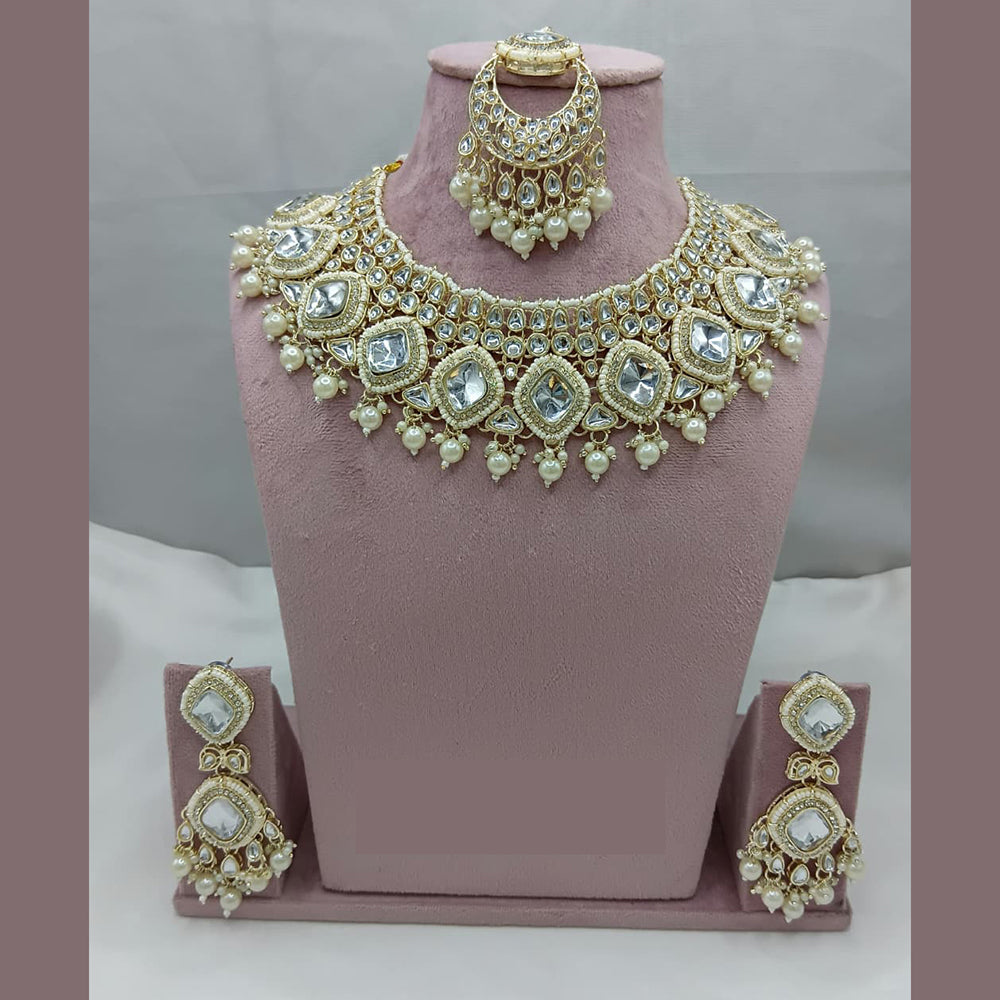 Lucentarts Jewellery Ethnic Royalty Kundan And Pearl Necklace Set For Bride And Festive Looks