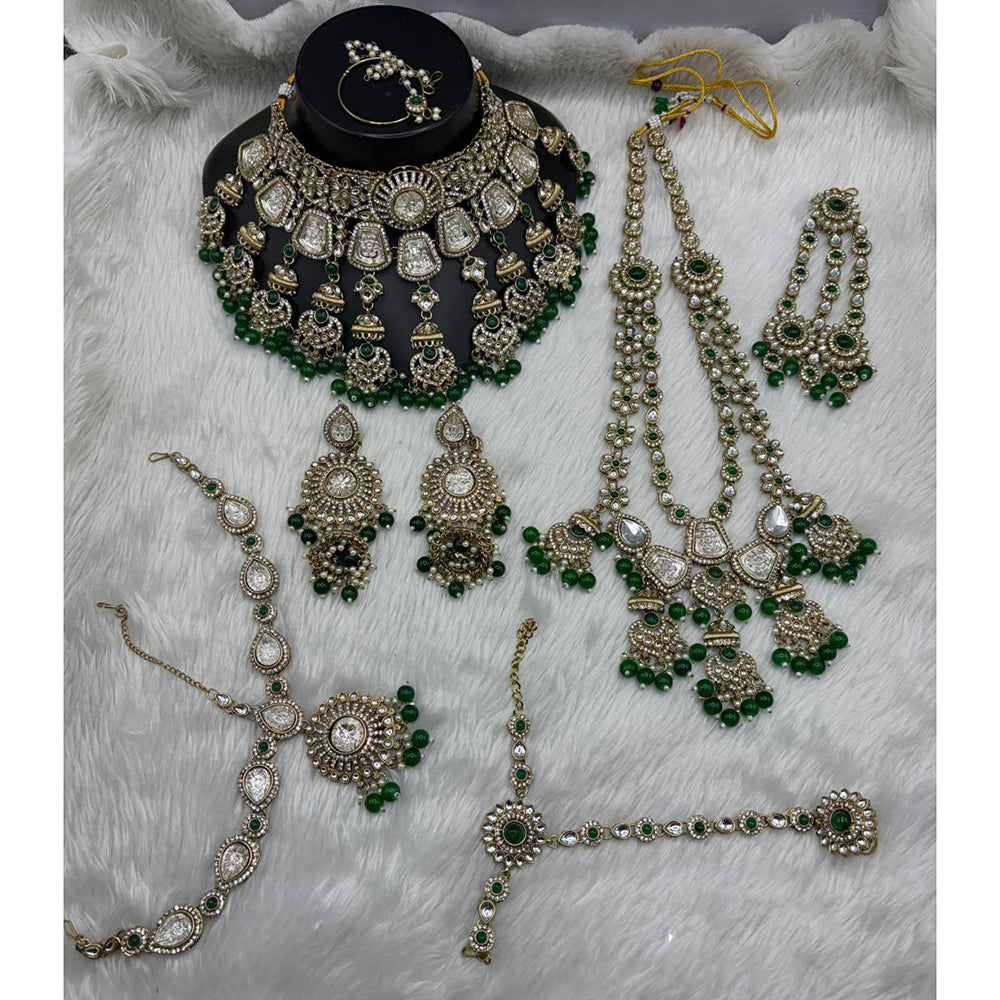 Lucentarts Jewellery Opulent Kundan Stone Pearl And Beads Bridal Jewellery Set