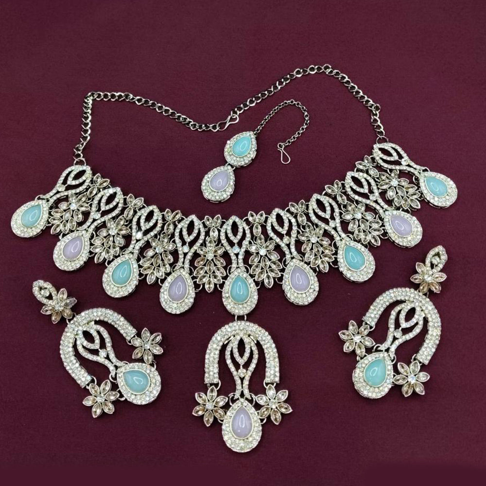 Lucentarts Jewellery Classic Crystal Stone Necklace Set
