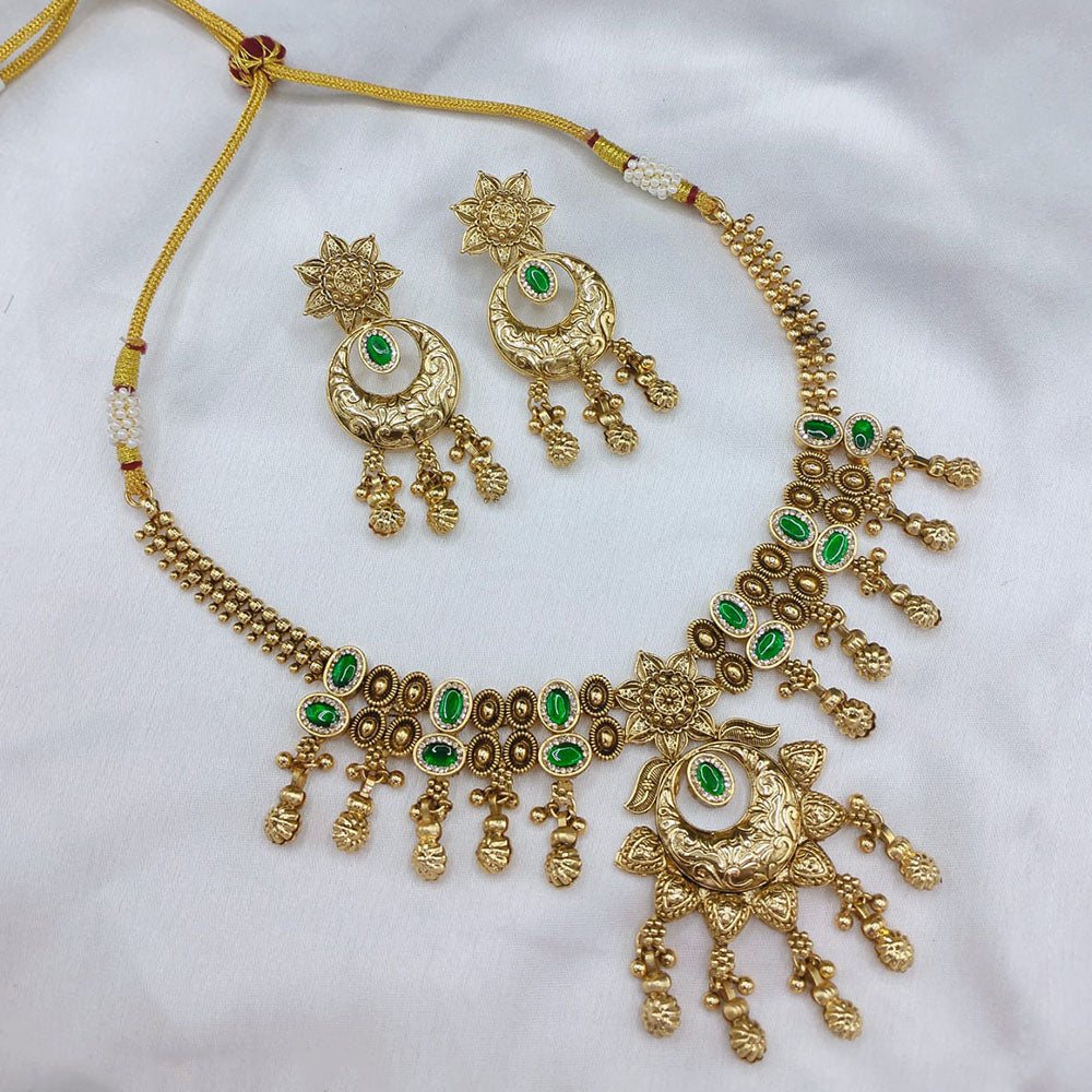 Lucentarts Jewellery Heritage Pota Stone And Pearl Necklace Set