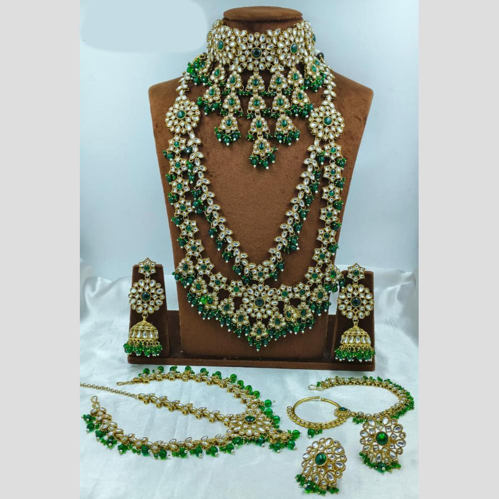 Lucentarts Jewellery Opulent Kundan Stone Pearl And Beads Bridal Jewellery Set