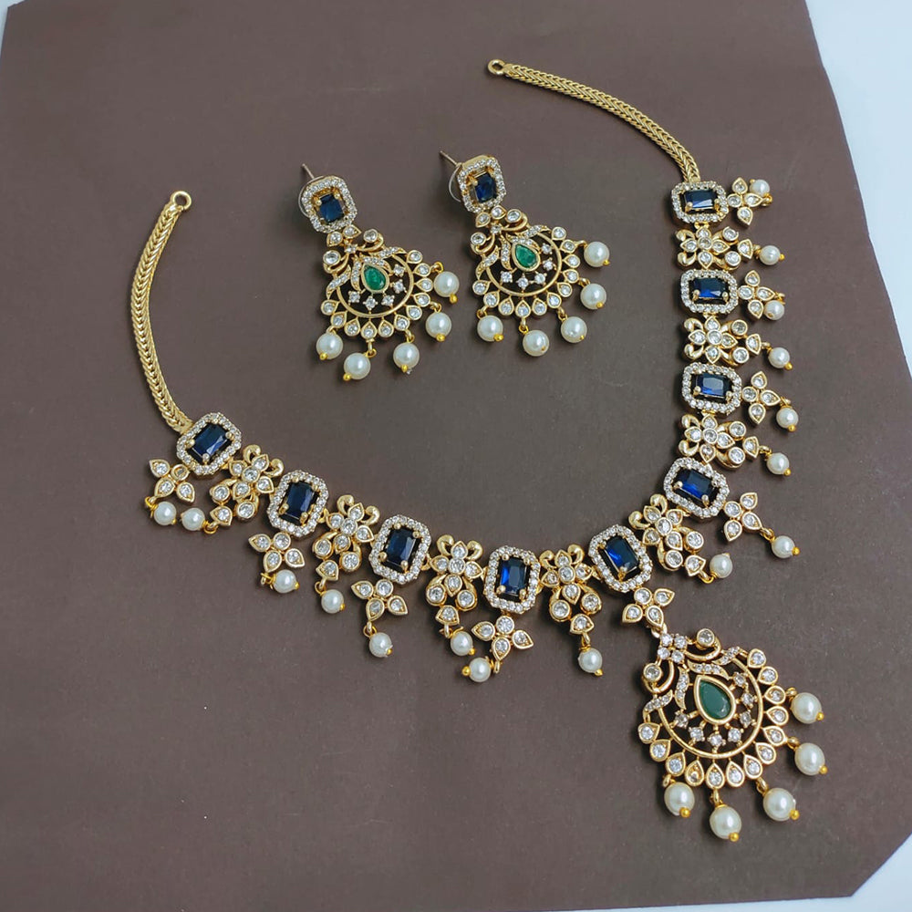 Lucentarts Jewellery Gorgeous Crystal Stone And Austrian Stone Pearl Necklace Set