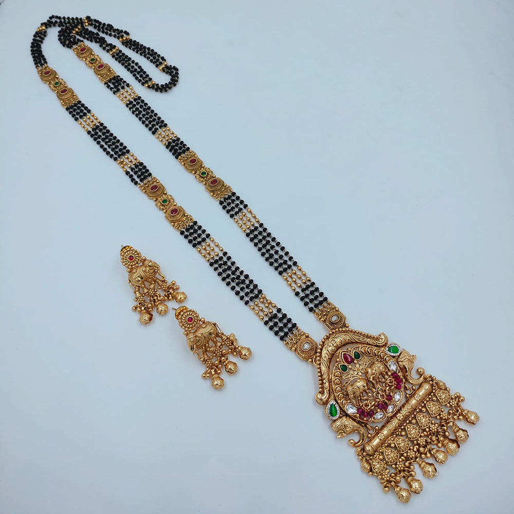 Lucentarts Jewellery Traditional Pota Stone And Black Beads Mangalsutra