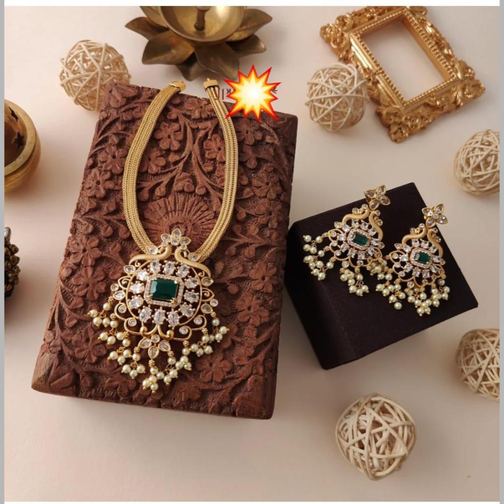 Sai Fashion Gold Plated American Daimonds And Pearl Necklace Set