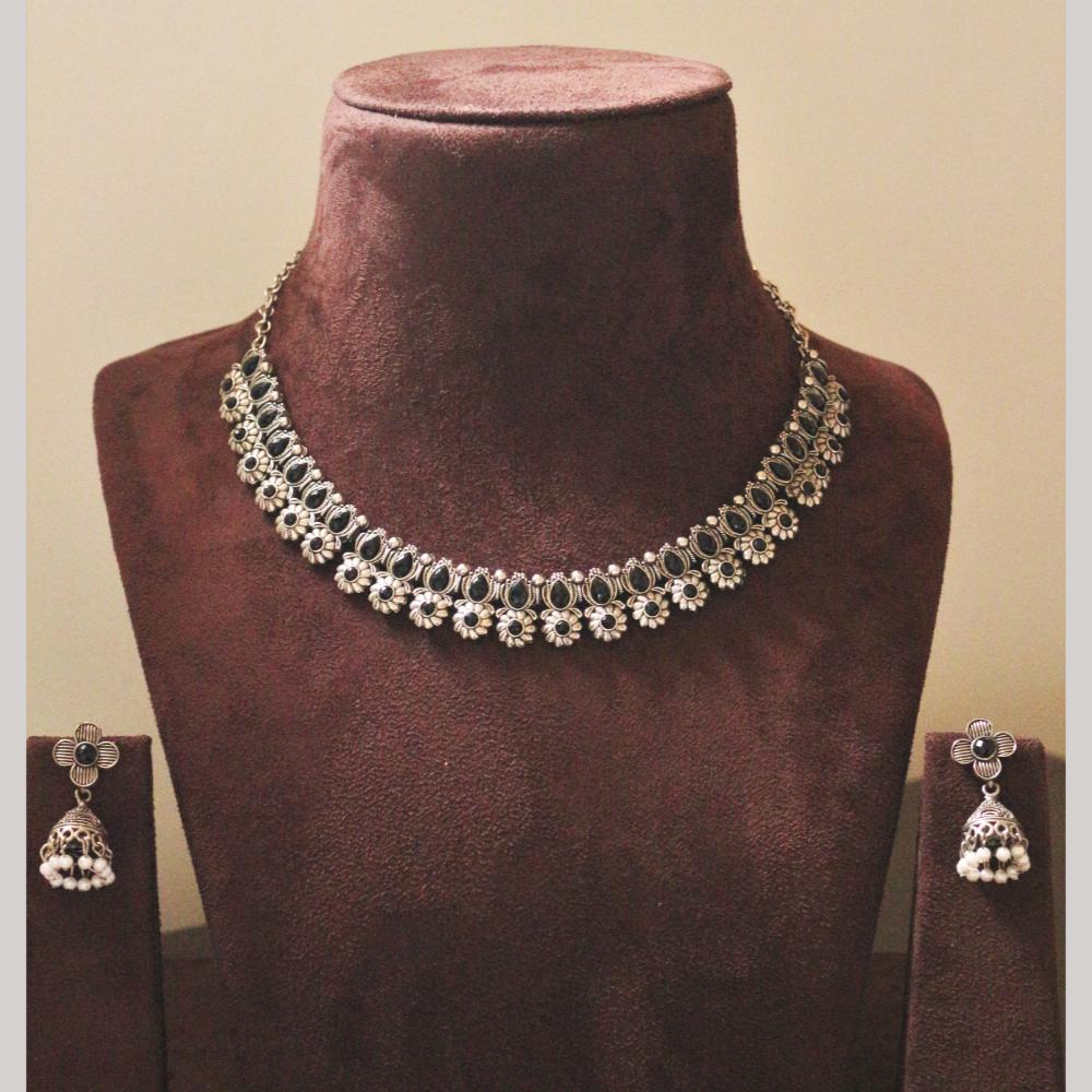 H K Fashion Silver Plated Pota Stone Necklace Set