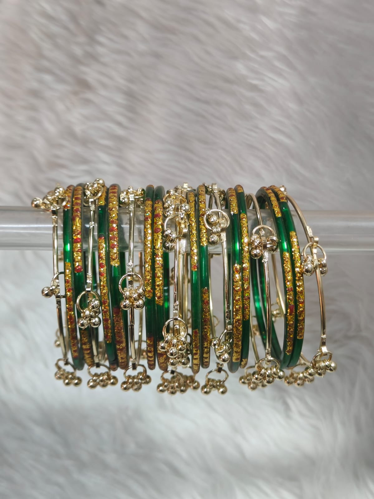 Pooja Bangles Stylish Raindrop Pattern Glass Kashmirir Bangles Set