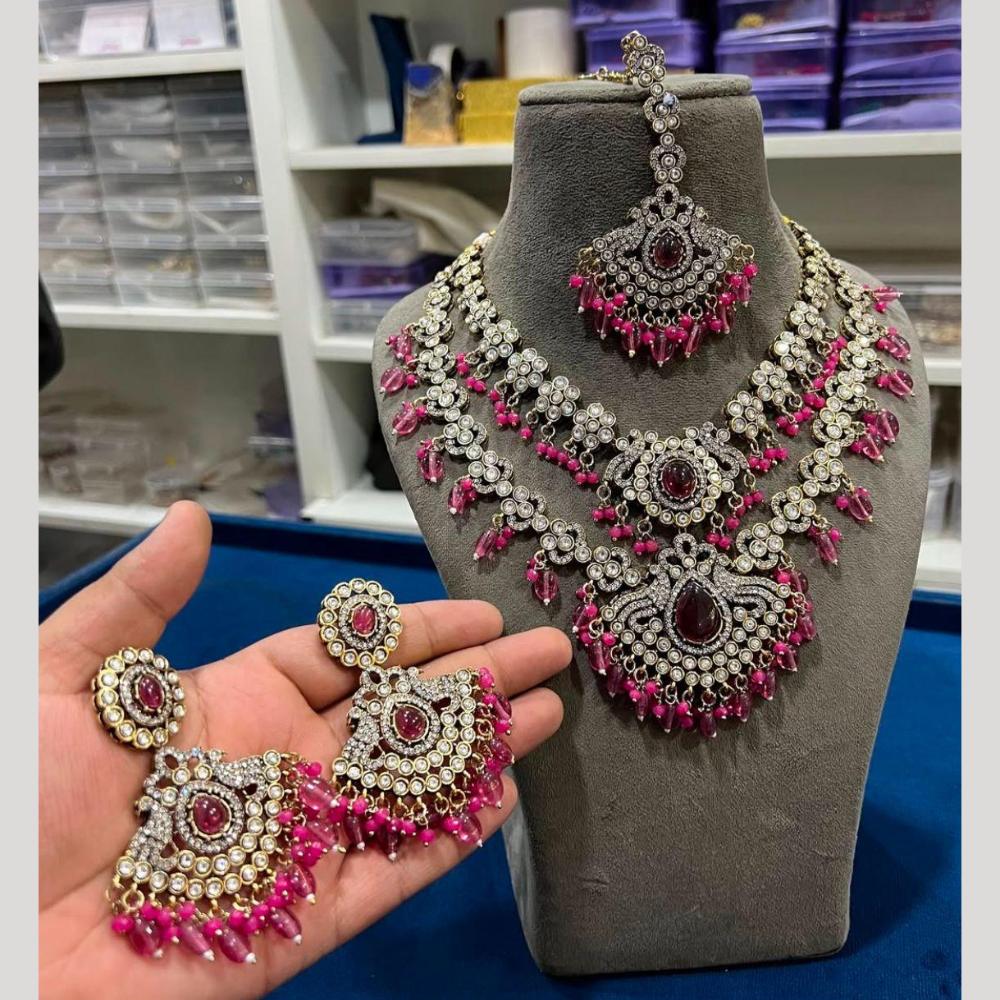 Hira Collections Gold Plated Pota Stone And Beads Necklace Set