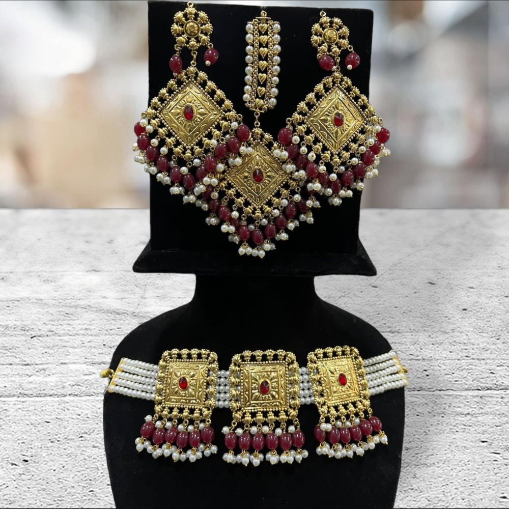 Hira Collections Gold Plated Pota Stone And Pearls Choker Necklace Set