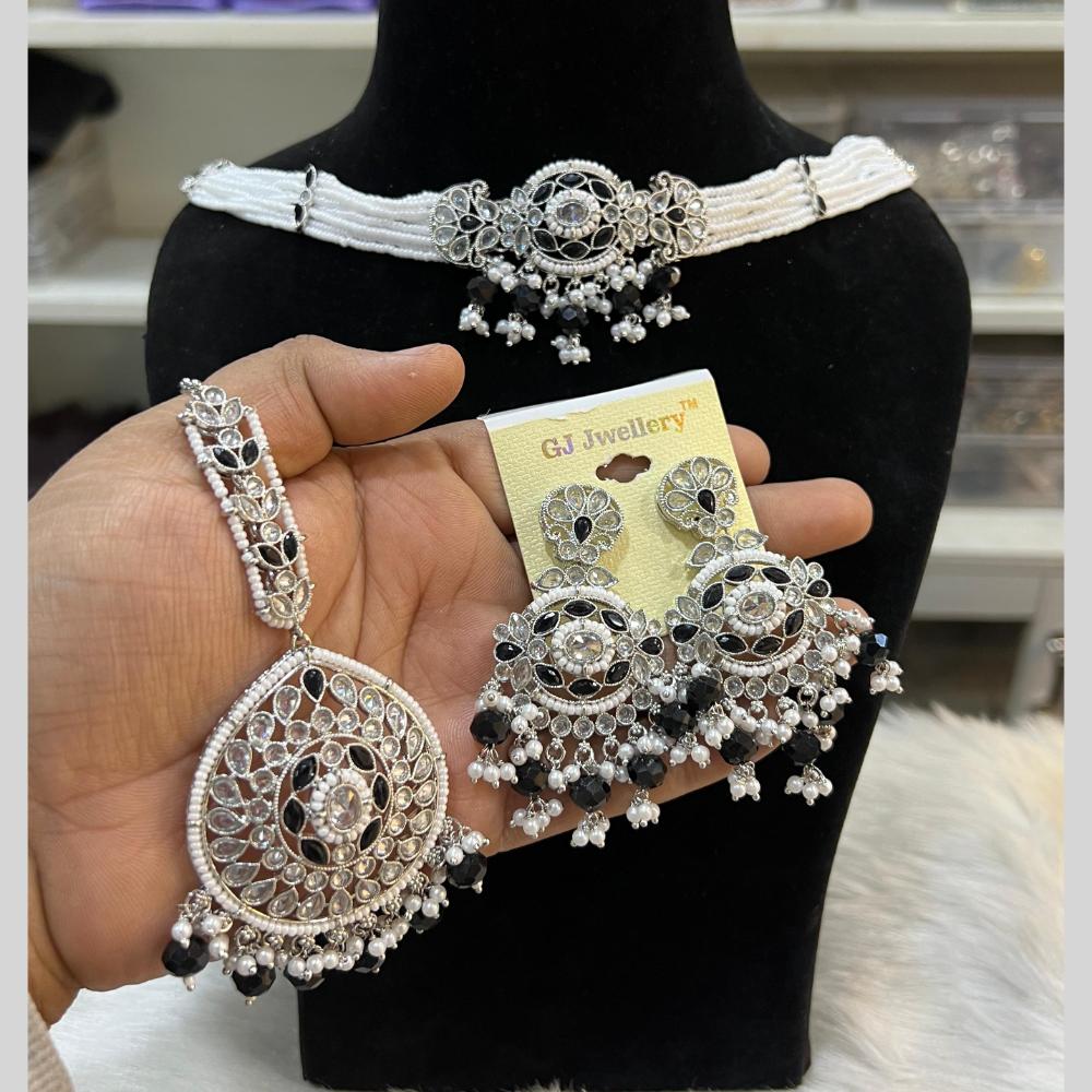 Hira Collections Silver Plated Crystal Stone And Pearls Beads Necklace Set