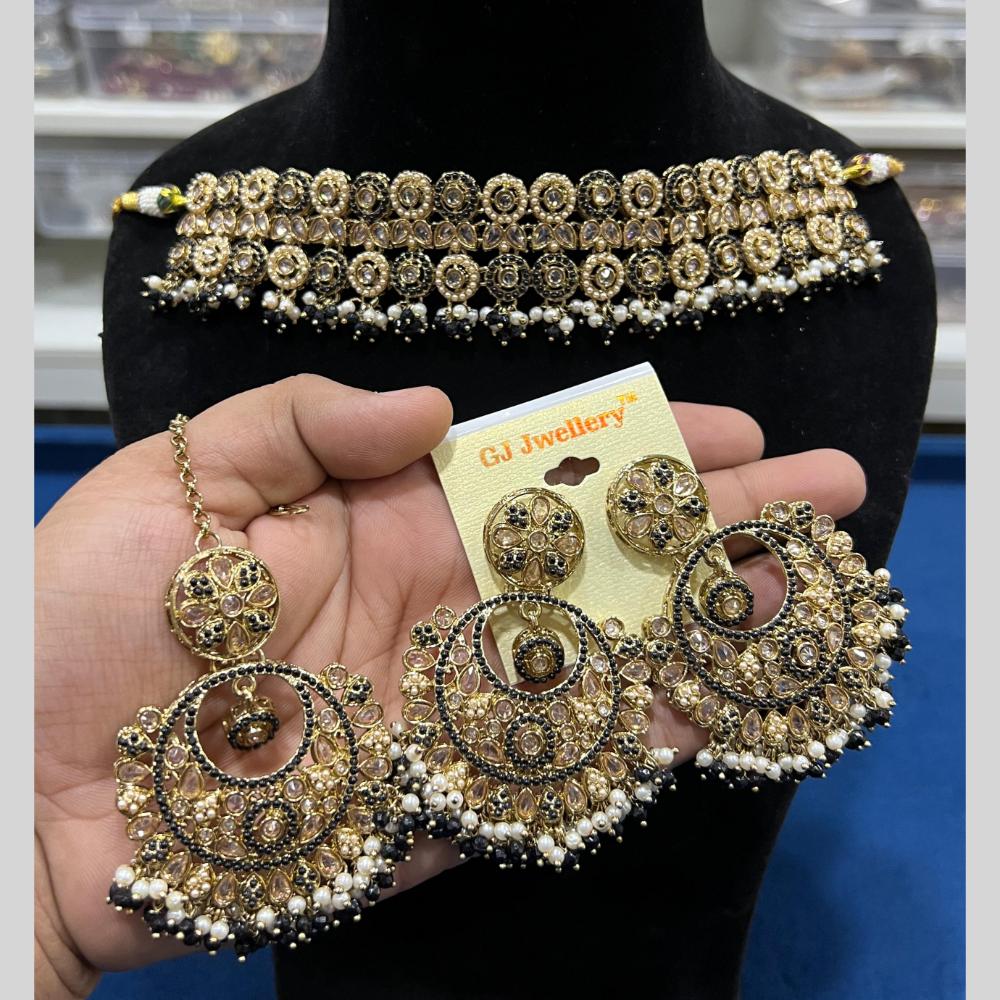 Hira Collections Gold Plated Crystal Stone And Pearls Beads Choker Necklace Set