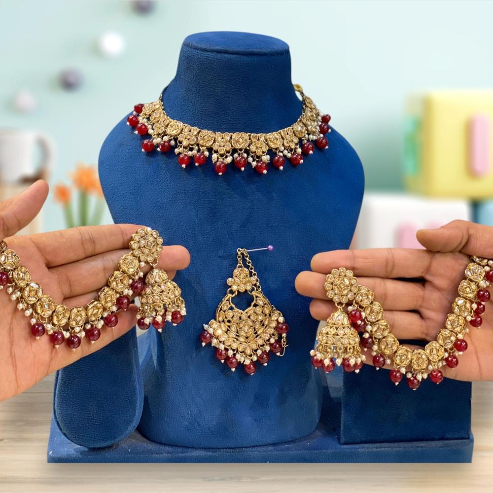 Hira Collections Gold Plated Crystal Stone And Pearls Beads Necklace Set