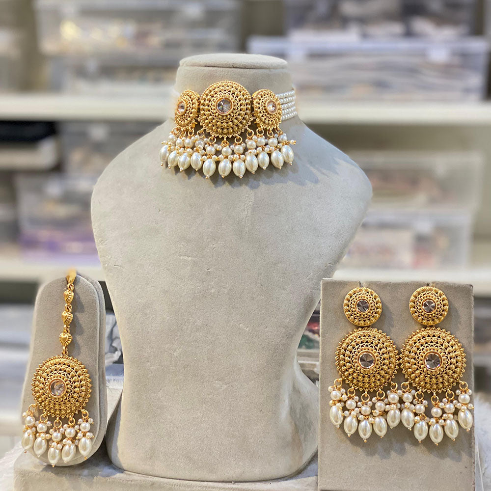 Hira Collection Stylish Crystal And Pearl Stone Choker Necklace Set For All Occassions