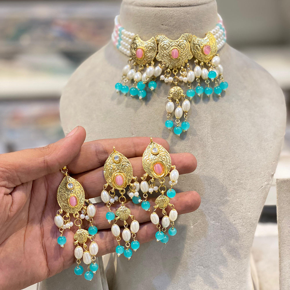 Hira Collection Pearl Beauty And Beadwork Necklace Set