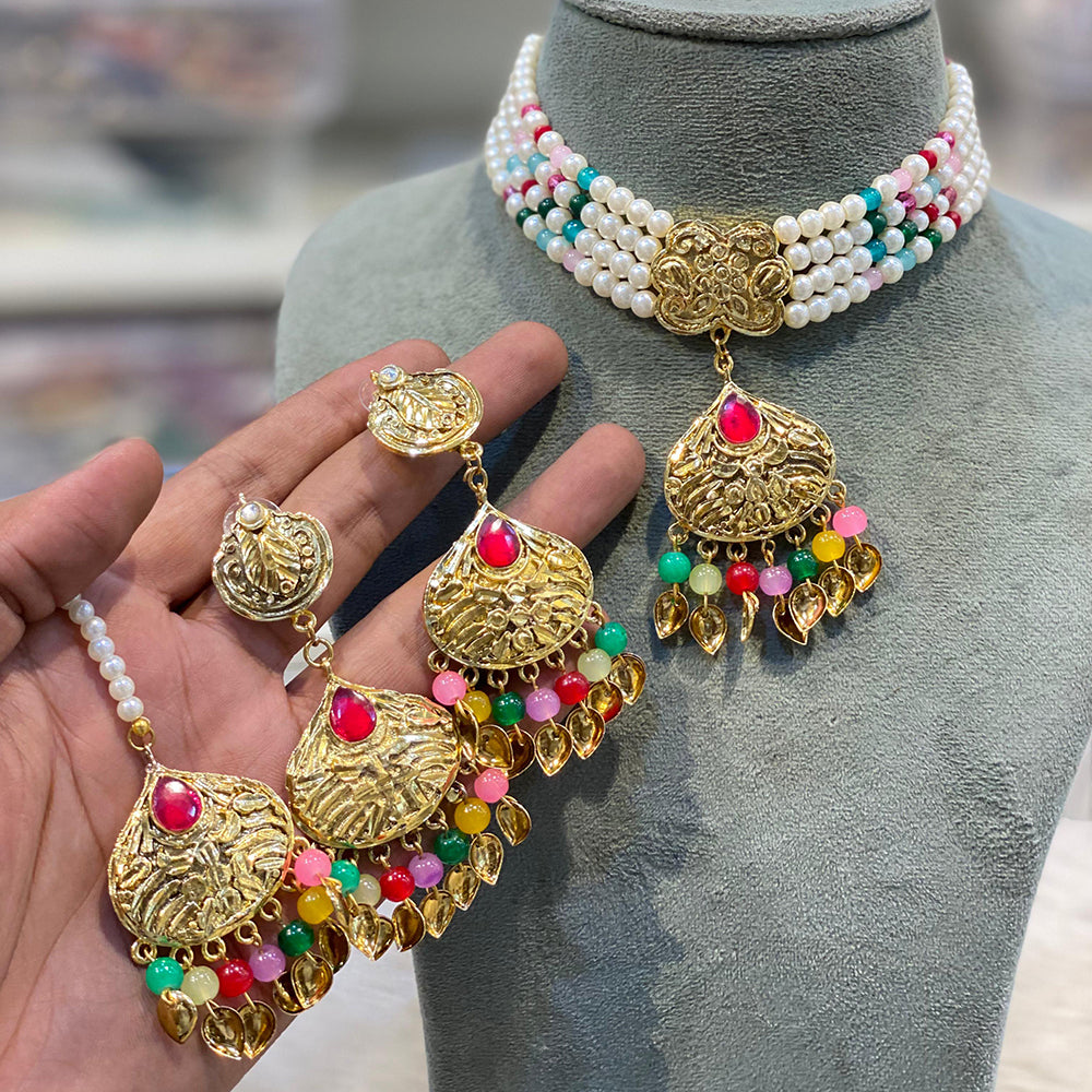 Hira Collection Pearl Beauty And Beadwork Necklace Set