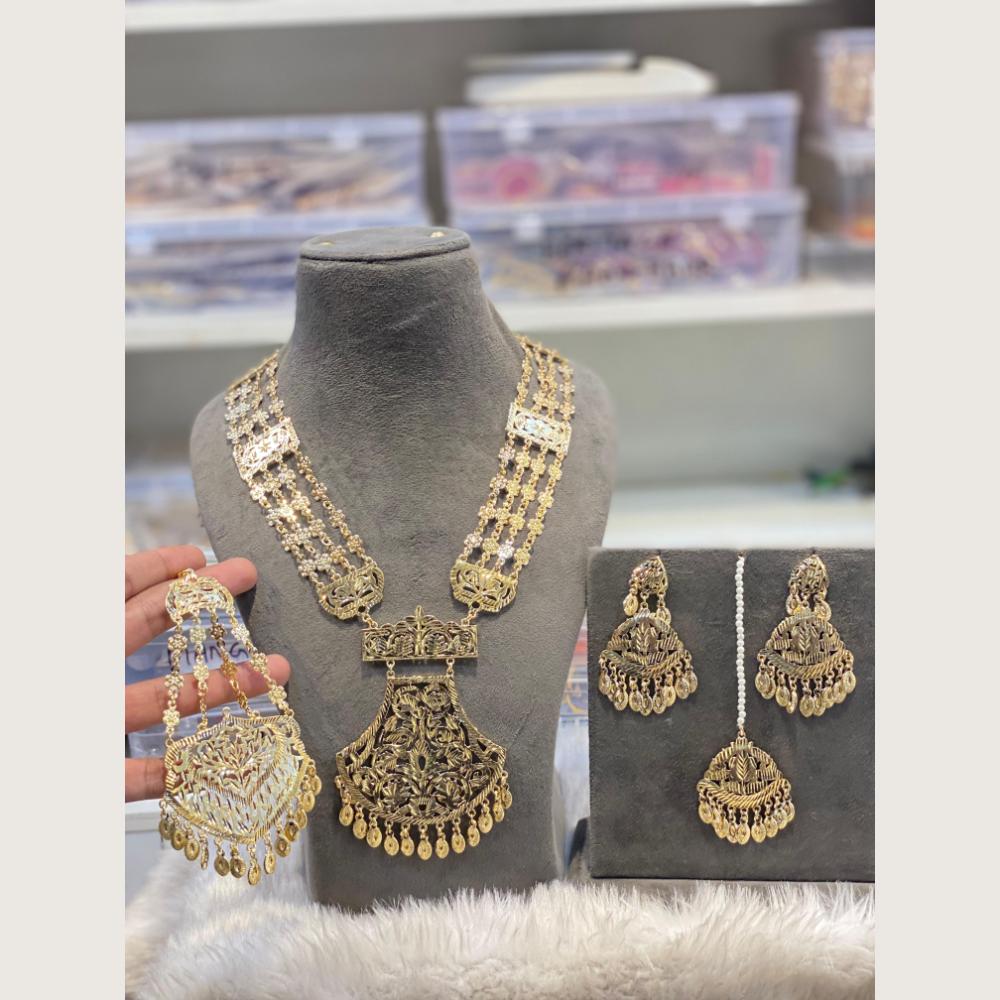 Hira Collections Designer Round Filigree Necklace Set