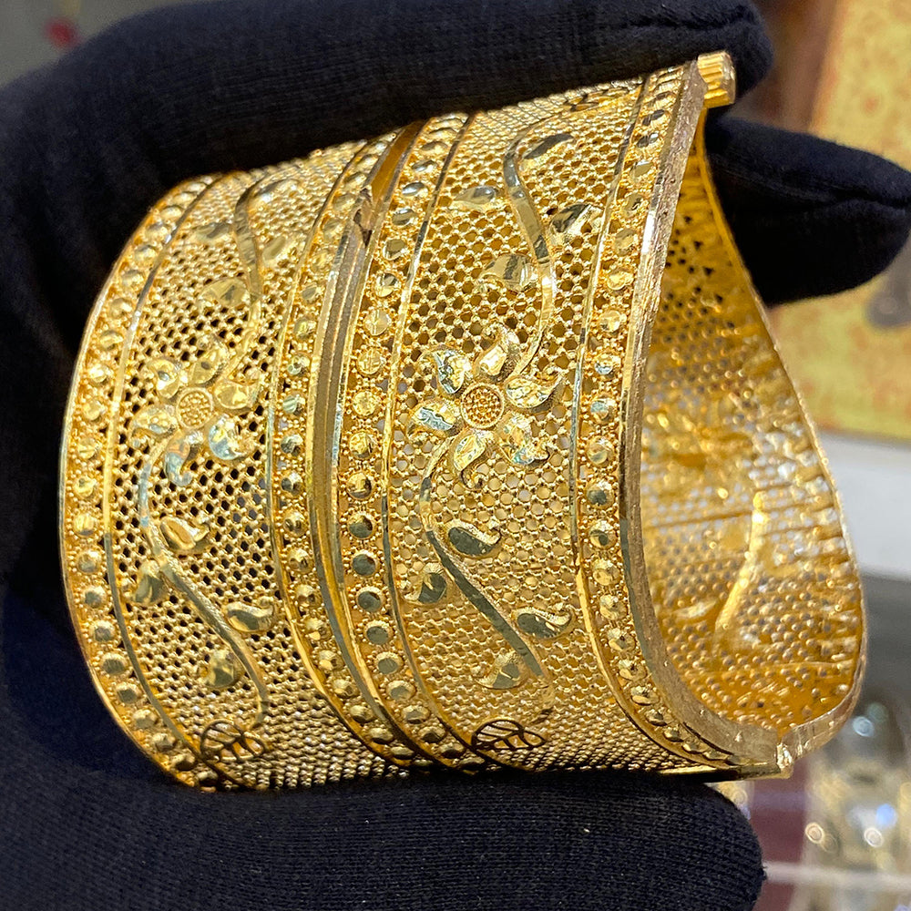Hira Collections Royal Forming Gold Openable Bangles Set