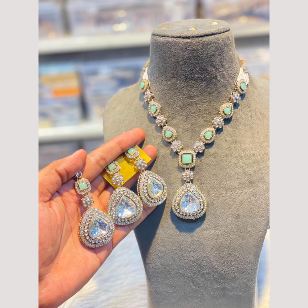 Hira Collection Glamorous Kundan Stone Necklace Set