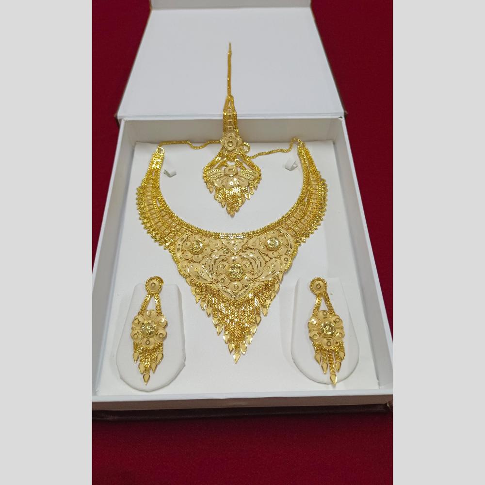 Pari Art Jewellery Forming Necklace Set