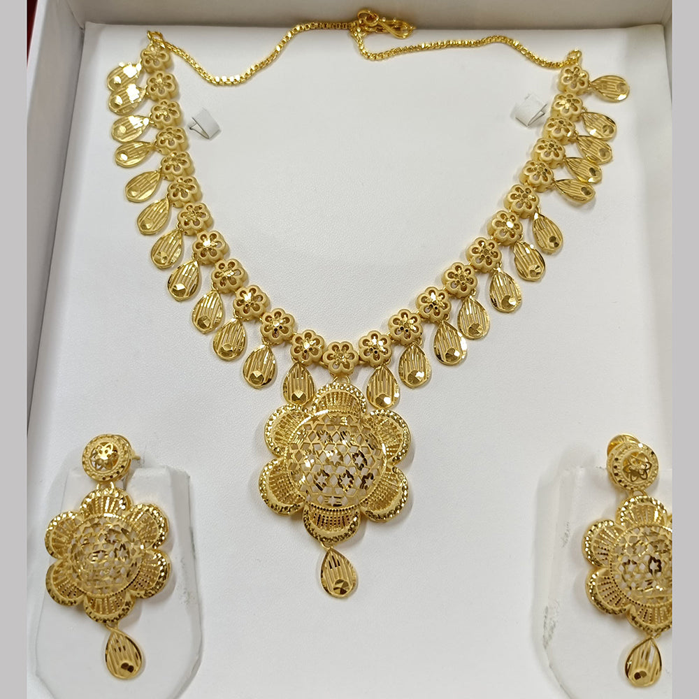 Pari Art Jewellery Forming Necklace Set