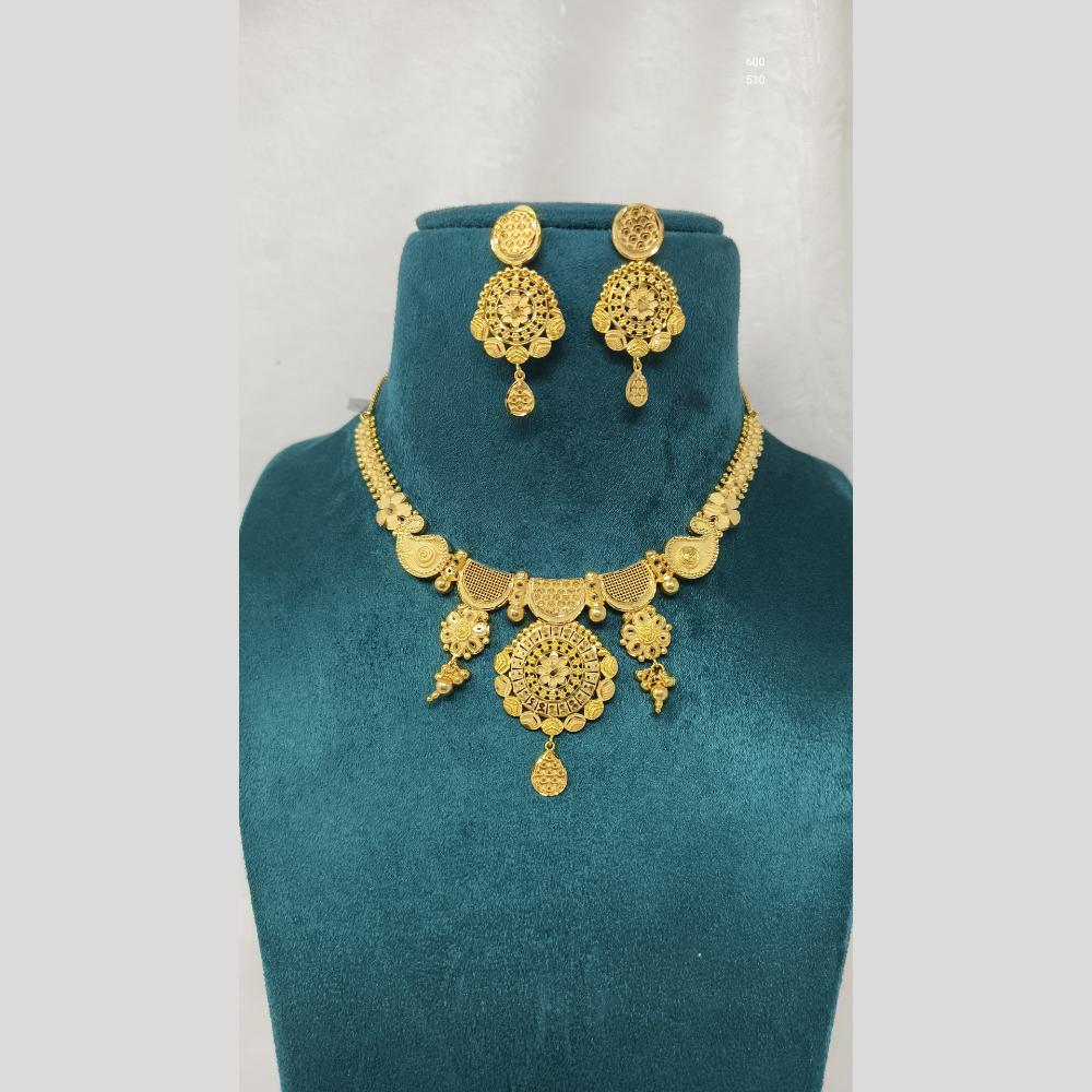 Pari Art Jewellery Forming Necklace Set
