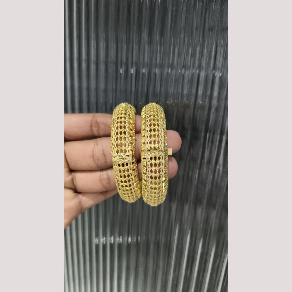 Pari Art Jewellery Designer Forming Openable Bangles Set
