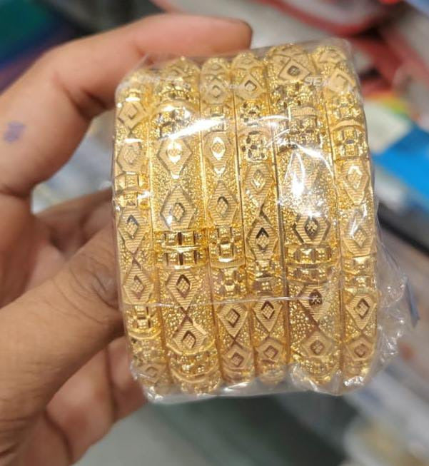 Pari Art Jewellery Forming Bangles Set