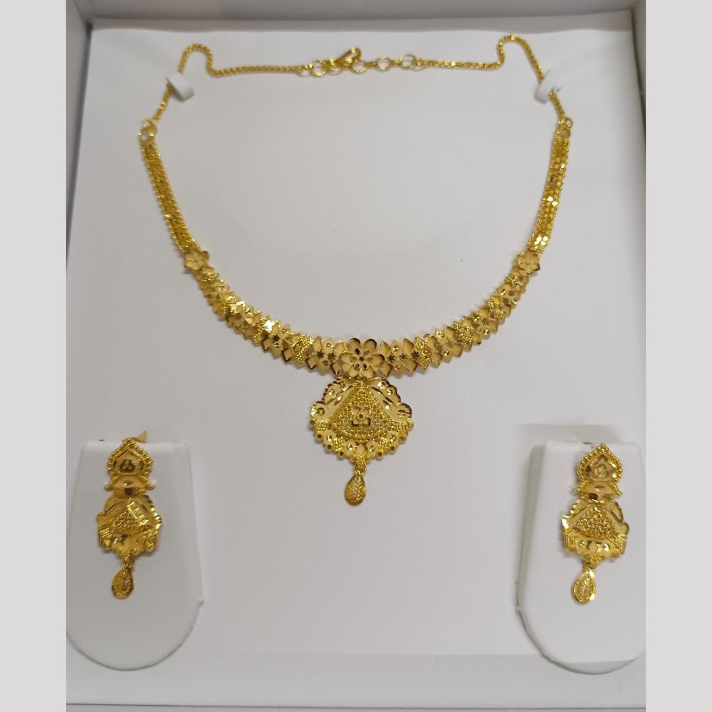 Pari Art Jewellery Royal Forming Gold Necklace Set